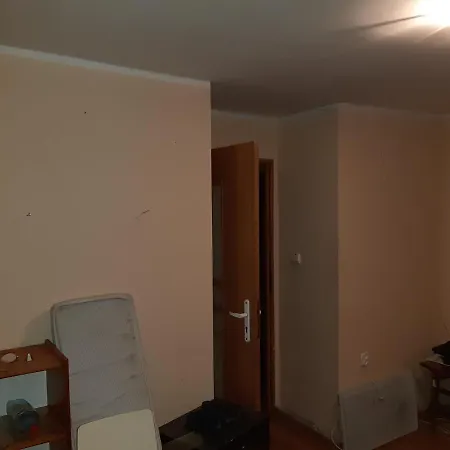 Hostel-migowska *